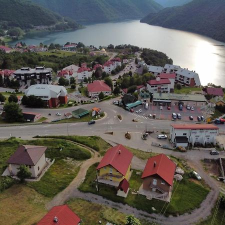 Apartman Ognjenovic Appartement Plužine Buitenkant foto